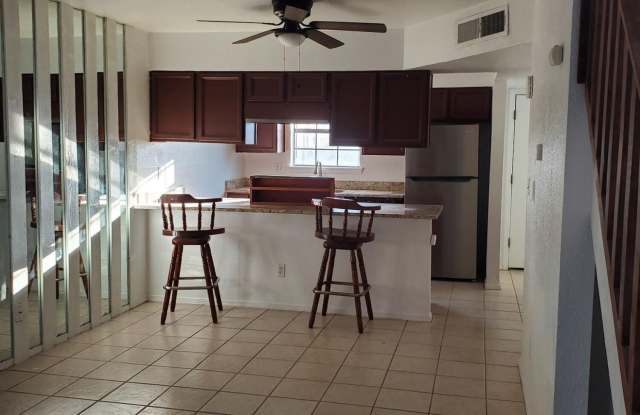5537 OAKBRIAR Circle Gallery 2