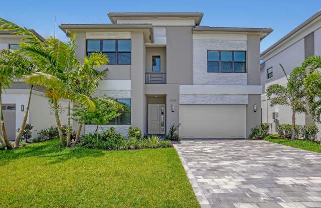 13025 Feathering Way Way photos photos