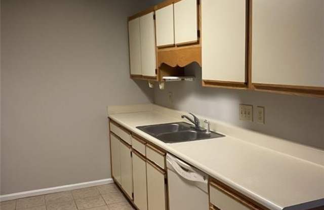 5529 Hornaday Road Gallery 4