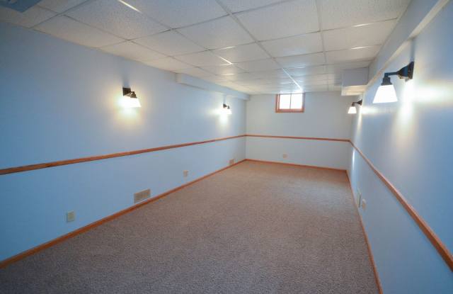 Gorgeous home located just 1 block from St. Mary's Hospital! photos photos