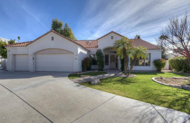 8355 E VIA DE LA LUNA -- - 8355 East via De La Luna, Scottsdale, AZ 85258