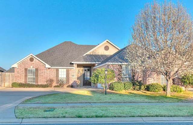 4/2 1895sqft , Rosedale sub. 5012 Tensas $2100.00/ $1850.00 sec dep photos photos