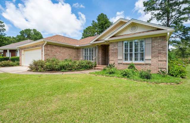 FAIRHOPE GOLF COMMUNITY with LAWNCARE photos photos