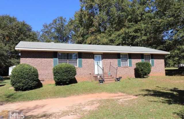 Coming Soon! Charming 3br 1ba in the country photos photos