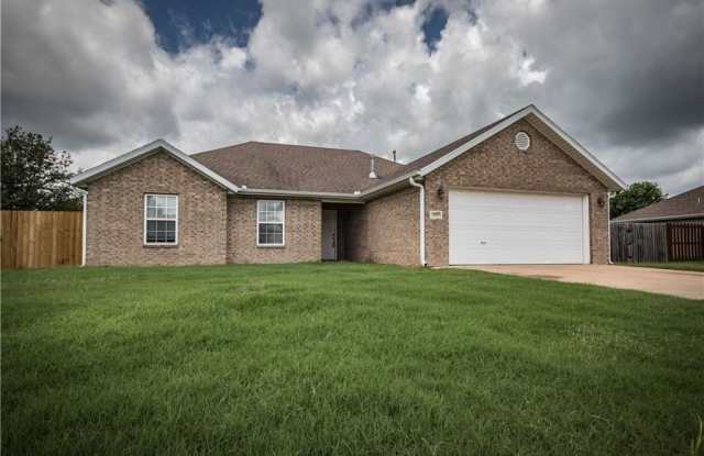 325 Washburn  DR - 325 Washburn Drive, Pea Ridge, AR 72751