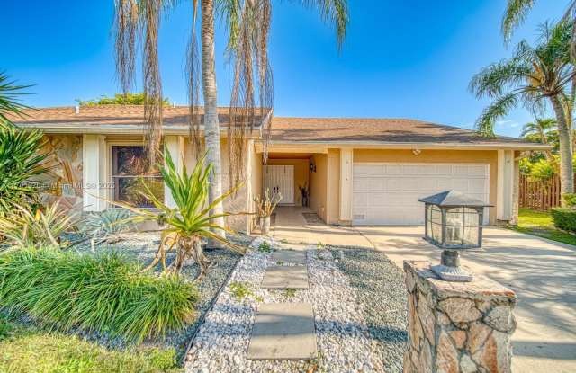 15531 SW 54 TE photos photos