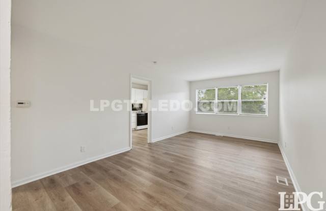 1020 Liberty St-A photos photos