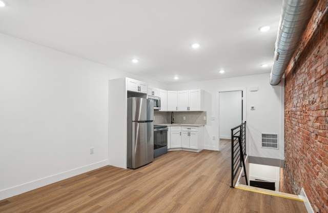 2557 N 8th St photos photos