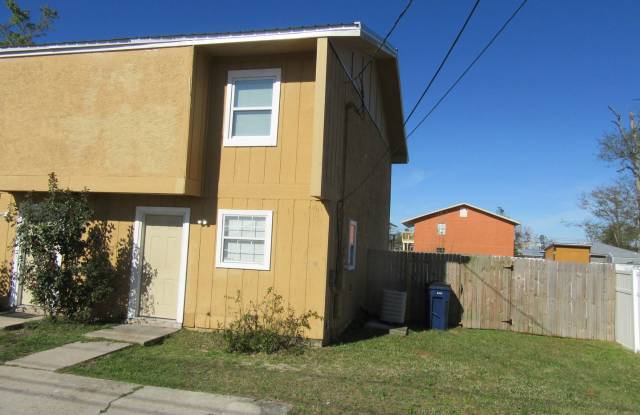 1013 Spring Ave. photos photos