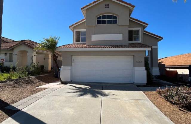 Bright and spacious 3 bed / 3 bath single-family home in the desirable Rancho Del Oro area of Oceanside. - 1663 Calle Las Casas, Oceanside, CA 92056