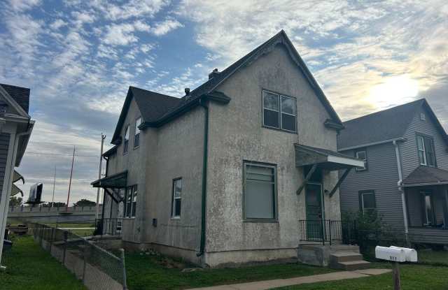 2 Bedroom 1 bath duplex photos photos