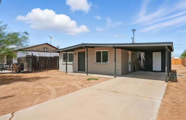 3 Bed 2 Bath Coolidge Home Gallery 3