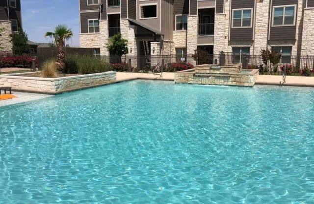 The Reserves at 700 photos photos The Reserves at 700 photos photos