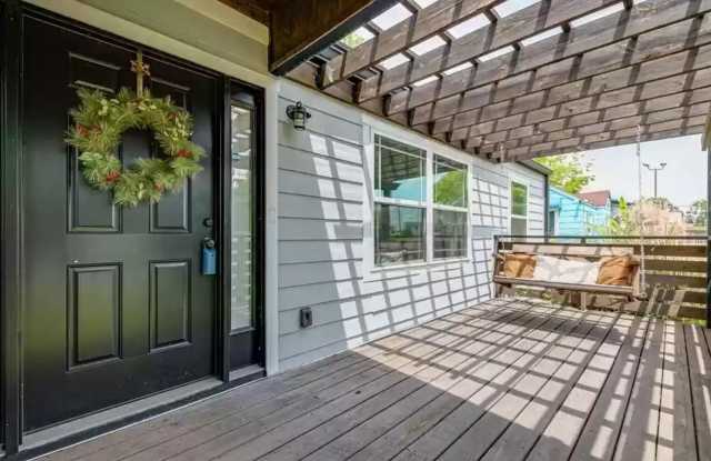 3/ 1 Home for Rent! Gallery 3
