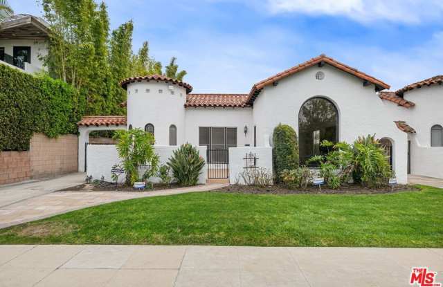 330 N La Jolla Ave photos photos