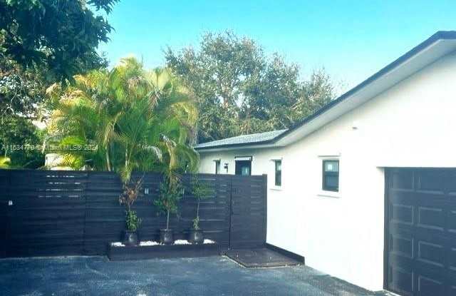 9745 SW 145th St - 9745 Southwest 145th Street, Kendall, FL 33176