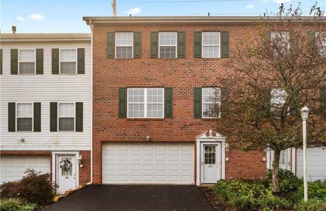 North Hills Living with a Little Pittsburgh Personality — Welcome to Treesdale! Gallery 1