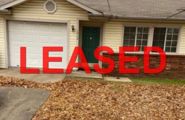 1010 W. Sycamore St - 1010 West Sycamore Street, Fayetteville, AR 72703