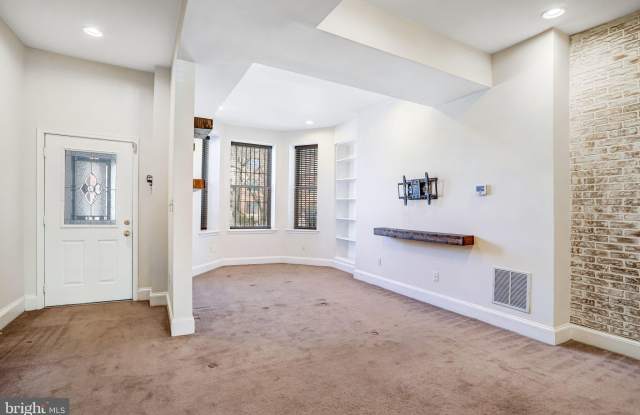 12 RHODE ISLAND Avenue NW Gallery 4