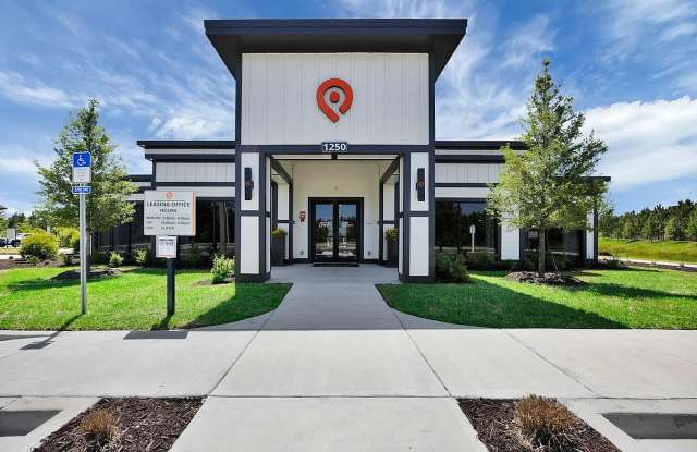 Pointe Grand Statesboro photos photos