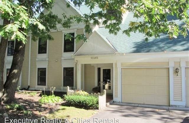 15545 26th Ave N - 15545 26th Avenue North, Plymouth, MN 55447