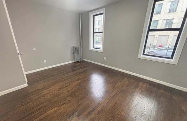 114 West 190th Street Gallery 4
