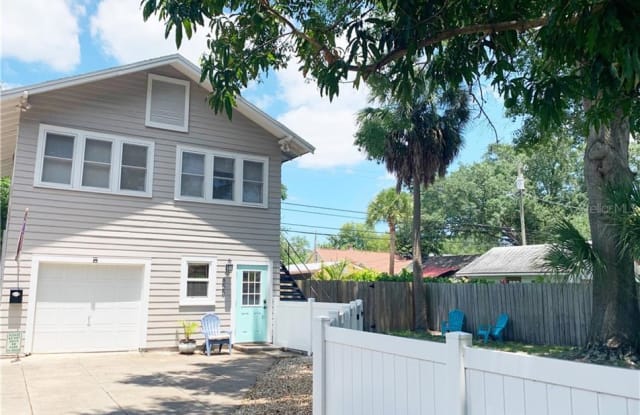 855 28TH AVENUE N - 855 28th Avenue North, St. Petersburg, FL 33704