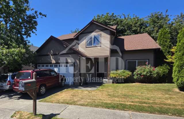 Beautiful 4 Bedroom, 2 bath, Port Orchard Home Gallery 1