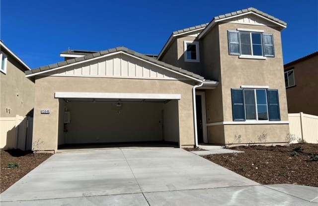 15646 thunderbolt - 15646 Thunderbolt St, Moreno Valley, CA 92551