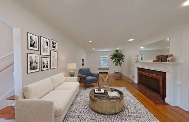 23 N Bowditch Gallery 4