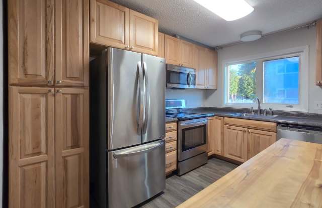 2 Bed/1Ba Condo - 95 Farewell Avenue, Fairbanks, AK 99701