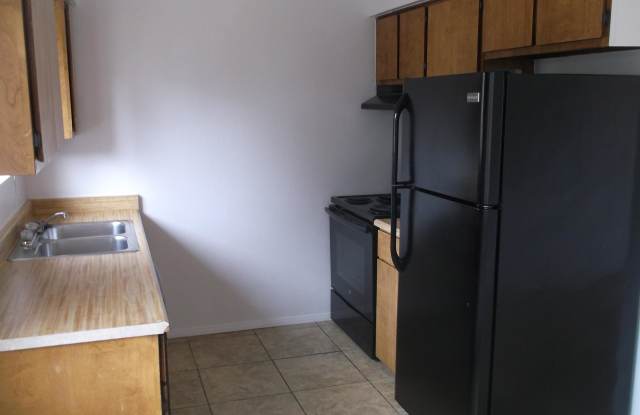 45 S Pinegrove Rd - B - 45 South Pinegrove Road, Flagstaff, AZ 86001