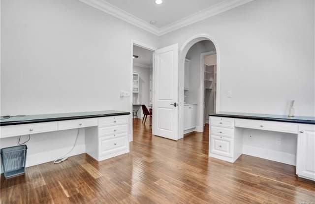 54 Clifford - 54 Clifford, Irvine, CA 92618