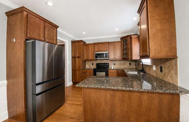 1117 Bert Court Gallery 2