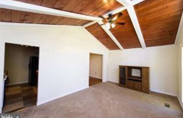14702 DELANO DRIVE Gallery 4