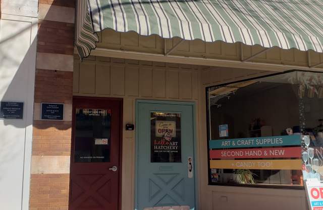 134 E Main St Gallery 1