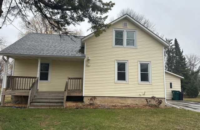 962 Lakeview Drive - 1 photos photos