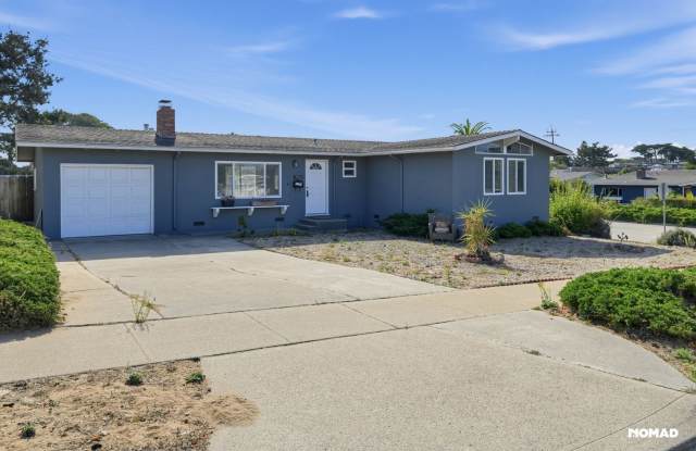 Charming 3BR House in Marina Gallery 3