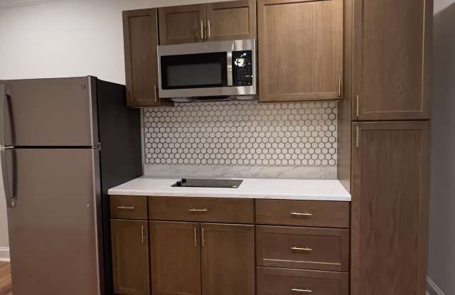 8298 Elm Shade Court - 8298 Elm Shade Court, Tysons Corner, VA 22182 8298 Elm Shade Court - 8298 Elm Shade Court, Tysons Corner, VA 22182