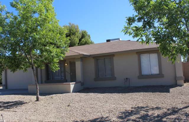 10455 S 44TH Street - 10455 South 44th Street, Phoenix, AZ 85044