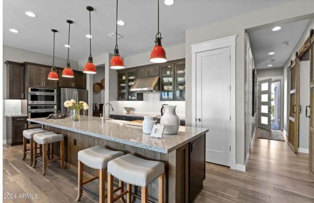 4295 Sawbuck Way Gallery 3