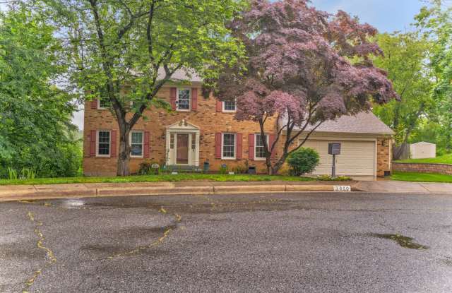Exceptional Three Level Colonial Near DC Gallery 3