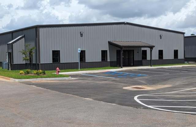 321 Nypro Lane - 321 Nypro Lane, Dothan, AL 36305