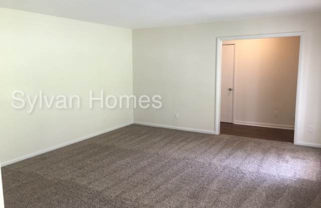 2975 Branchwood Drive Gallery 4