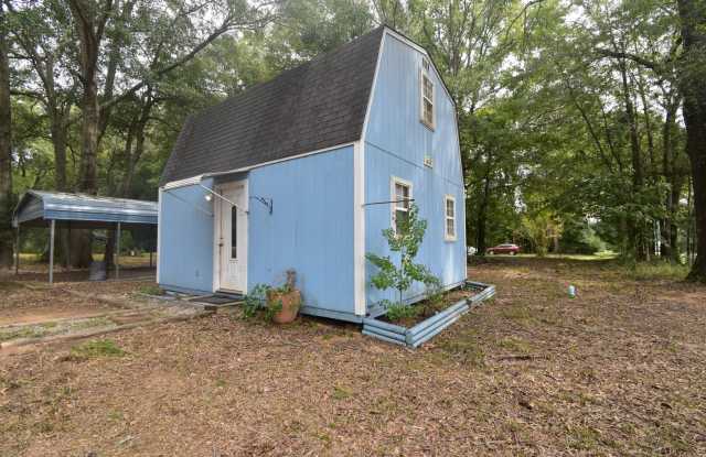 Nice, conveniently located 1 bed home. photos photos