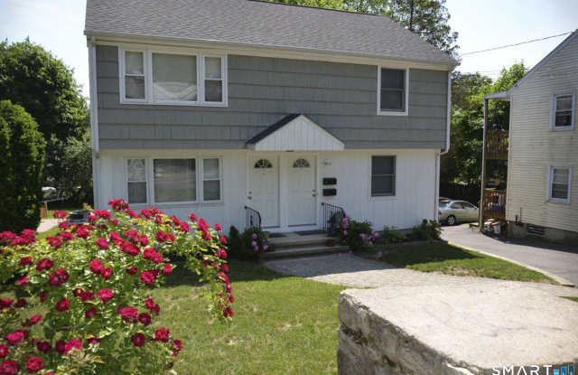 30-1/2 Bartlett Avenue photos photos