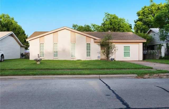1752 Rusdell Drive - 1752 Rusdell Drive, Irving, TX 75060