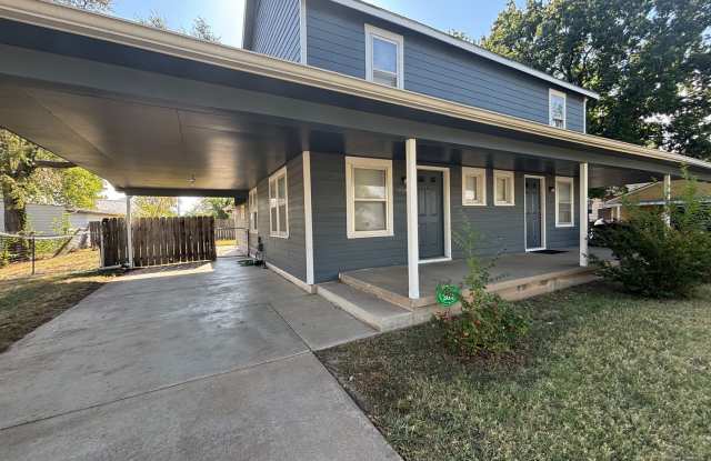 2 Bedroom / 1 Bathroom Duplex Near Bethel College located in Newton, KS. 67114 Gallery 1