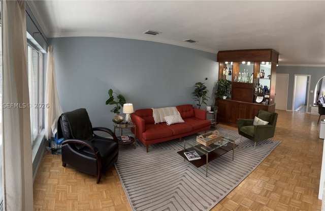 409 91st St photos photos