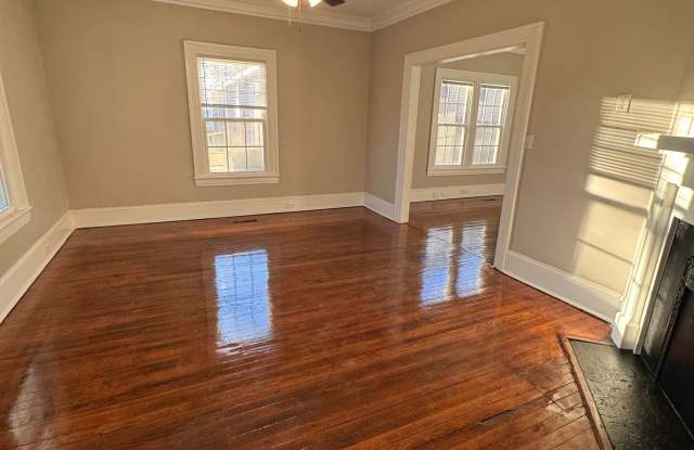 612 Chesnut Street Gallery 4